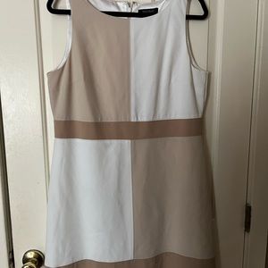Women’s Dress White House Black Market Size 14